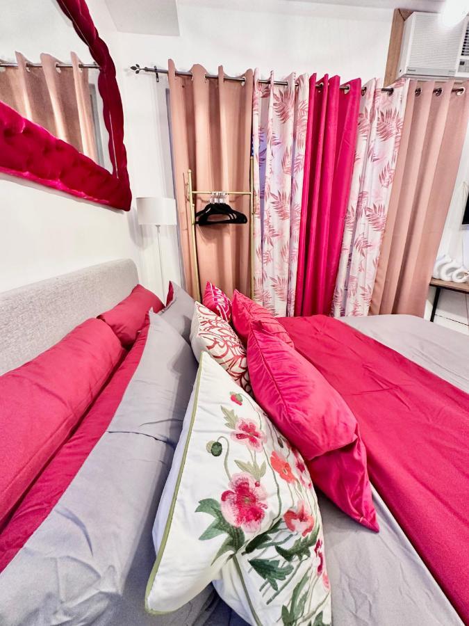 Aesthetic One Bedroom Beside Sm W Pool, Wifi And Netflix Cagayan de Oro Esterno foto