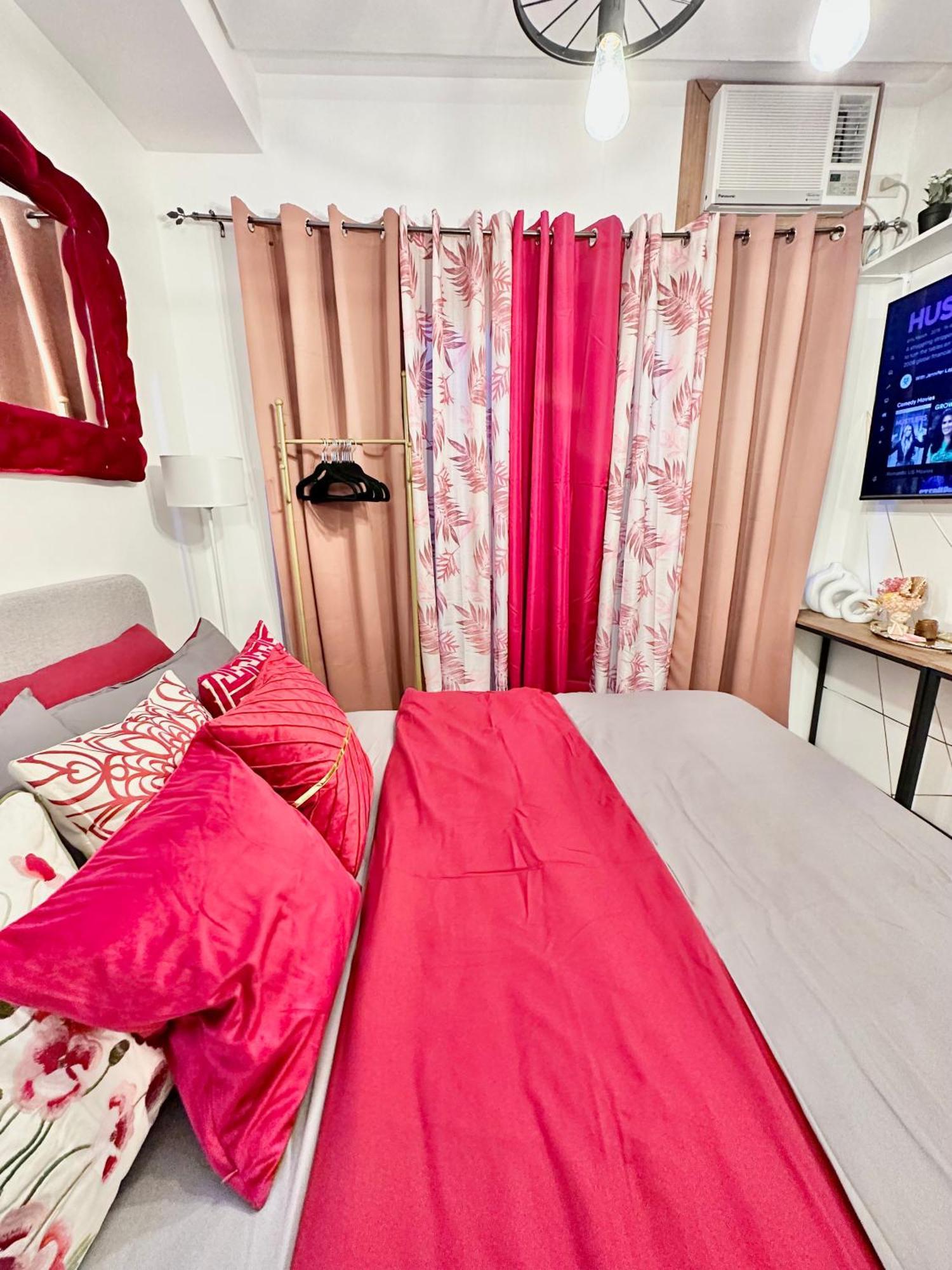 Aesthetic One Bedroom Beside Sm W Pool, Wifi And Netflix Cagayan de Oro Esterno foto