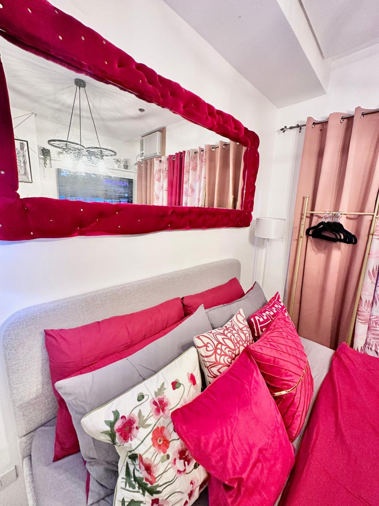 Aesthetic One Bedroom Beside Sm W Pool, Wifi And Netflix Cagayan de Oro Esterno foto